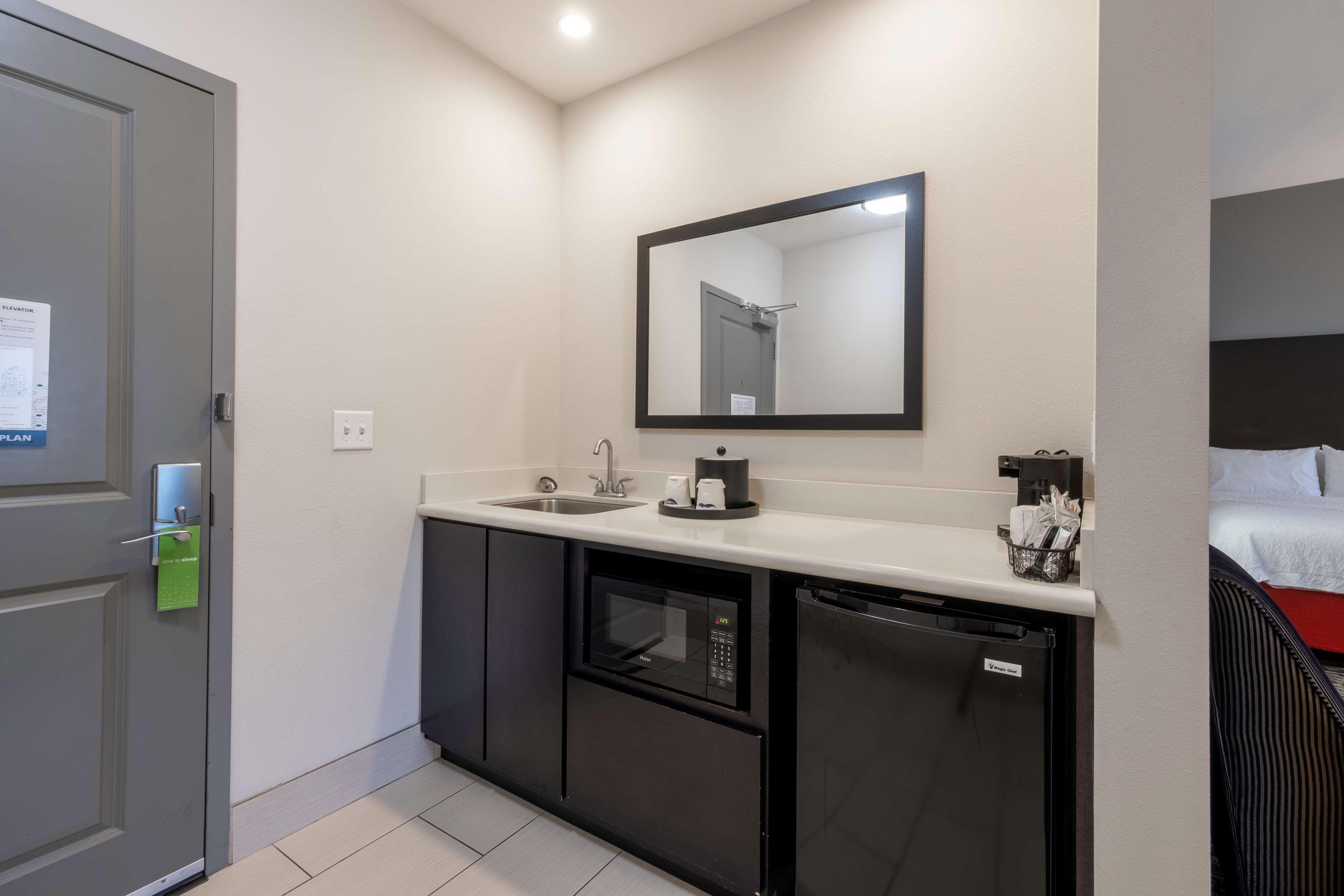 Hampton Inn & Suites Dupont Dış mekan fotoğraf