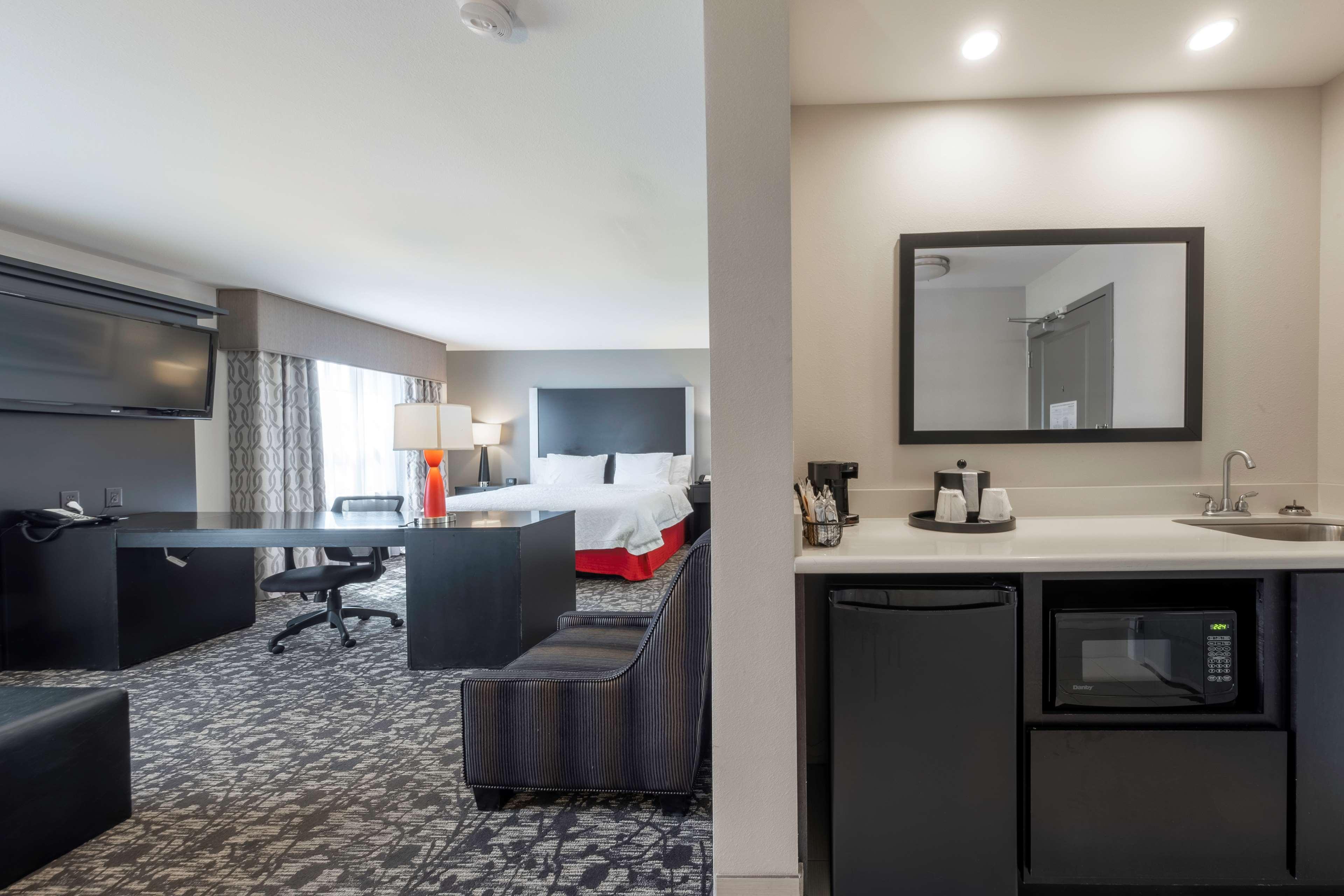 Hampton Inn & Suites Dupont Dış mekan fotoğraf