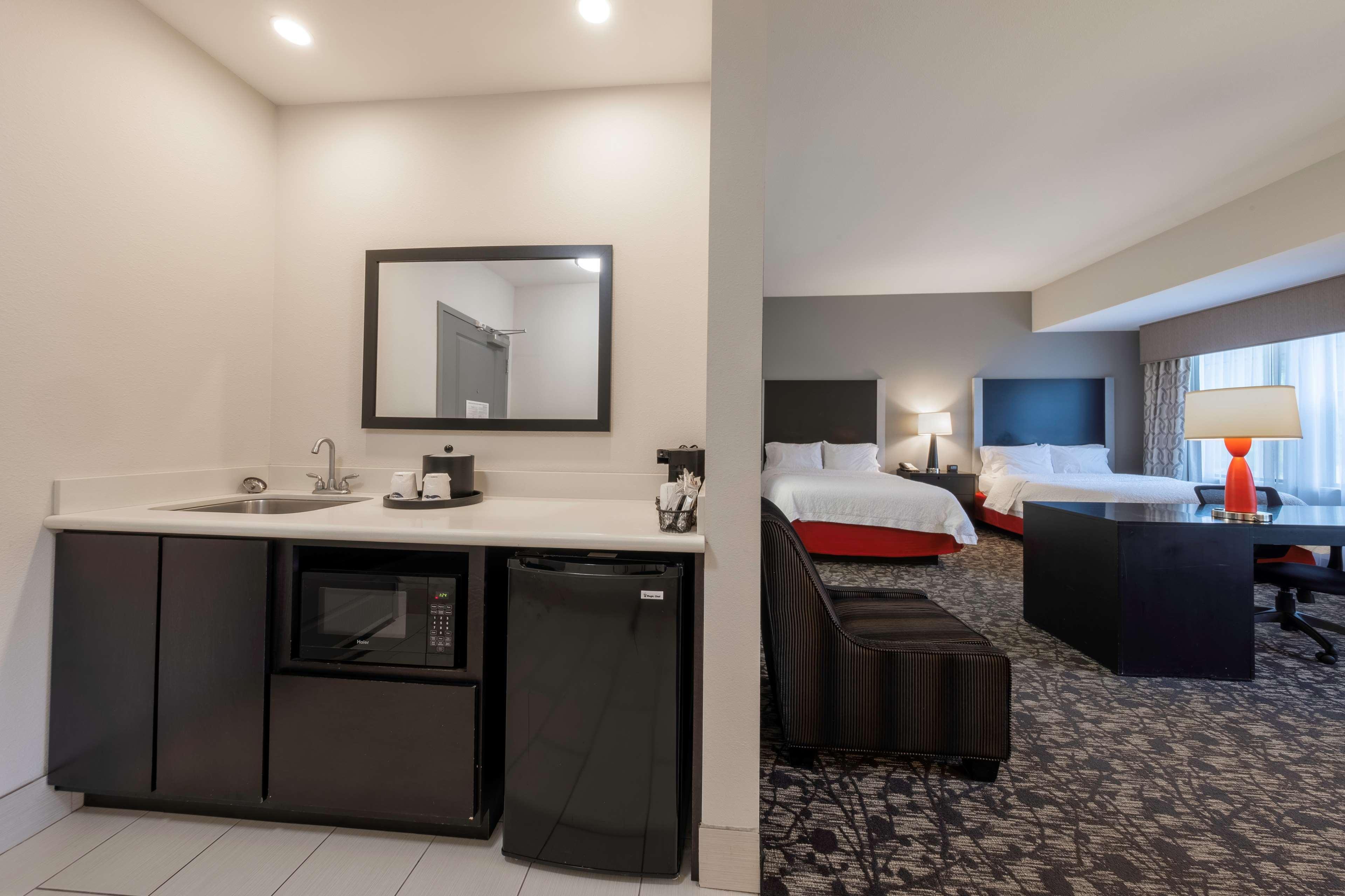 Hampton Inn & Suites Dupont Dış mekan fotoğraf