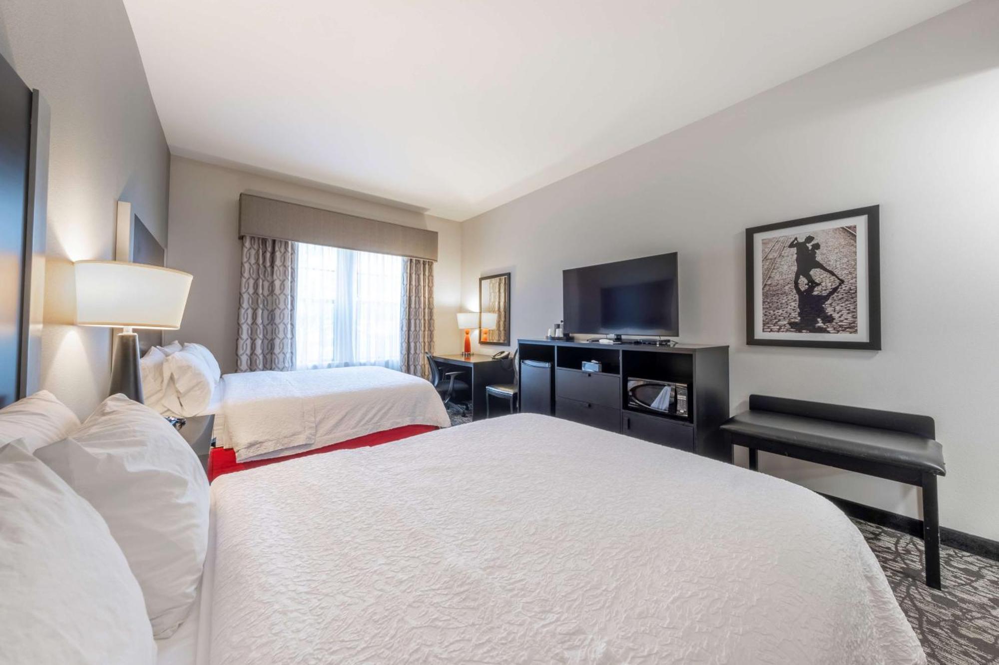 Hampton Inn & Suites Dupont Dış mekan fotoğraf