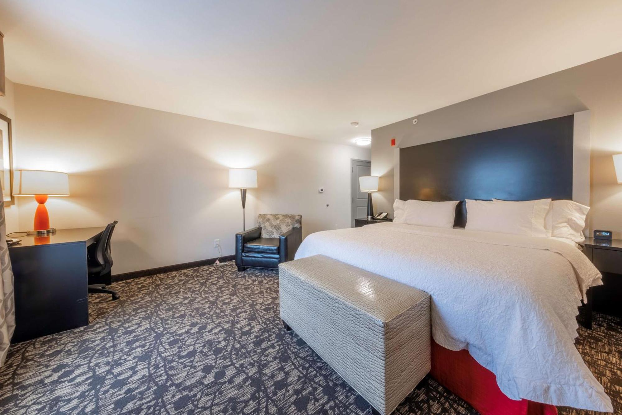 Hampton Inn & Suites Dupont Dış mekan fotoğraf